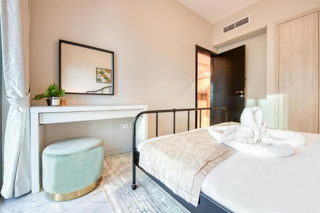 Elite Lux Holiday Homes - Cozy & Stylish 1 Bedroom With Huge Pools & World Class Gym Dubai Luaran gambar