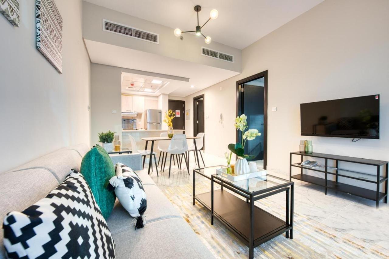 Elite Lux Holiday Homes - Cozy & Stylish 1 Bedroom With Huge Pools & World Class Gym Dubai Luaran gambar
