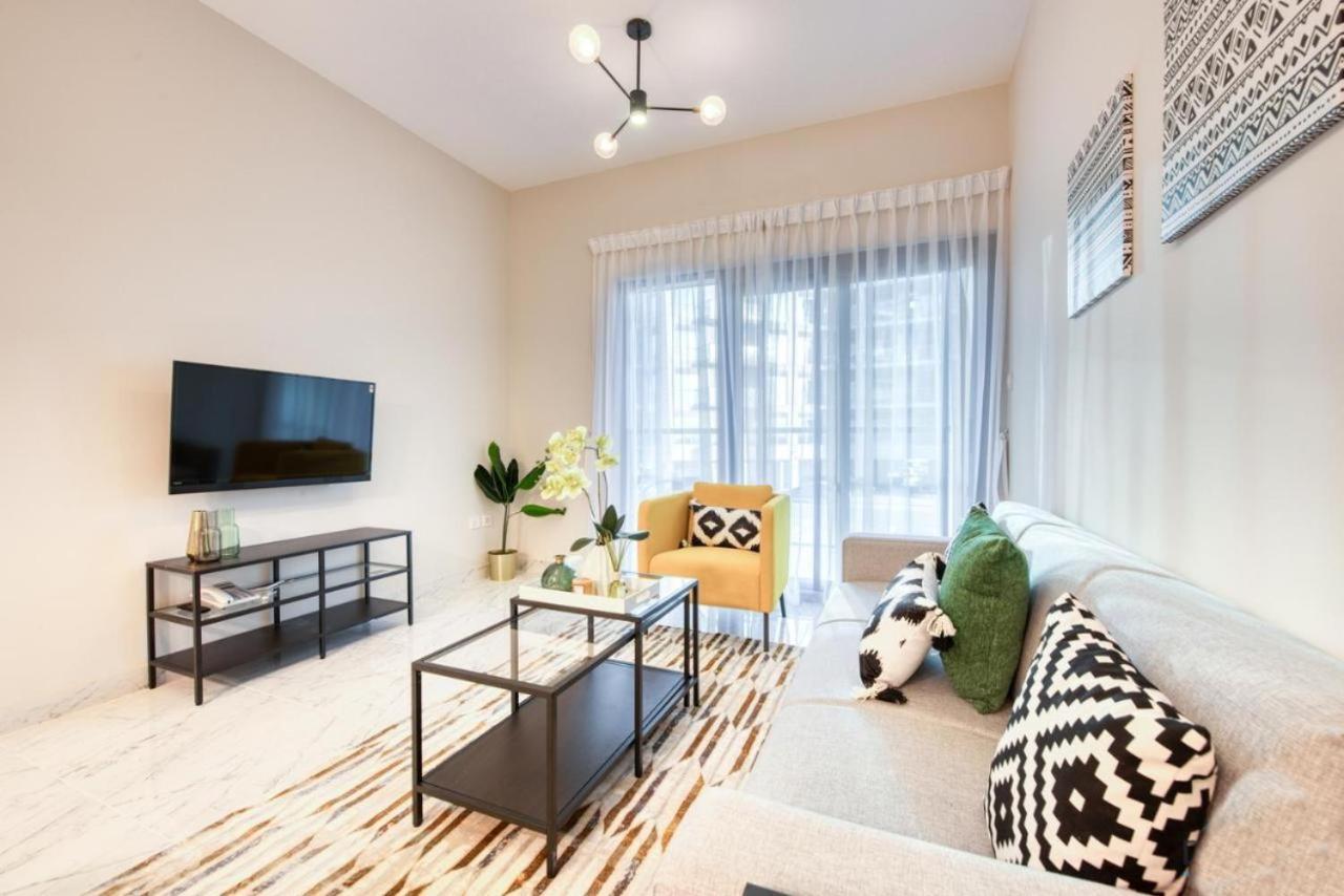 Elite Lux Holiday Homes - Cozy & Stylish 1 Bedroom With Huge Pools & World Class Gym Dubai Luaran gambar